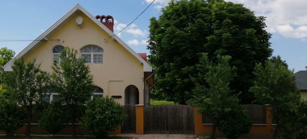 Ságvár Guesthouse Eksteriør billede